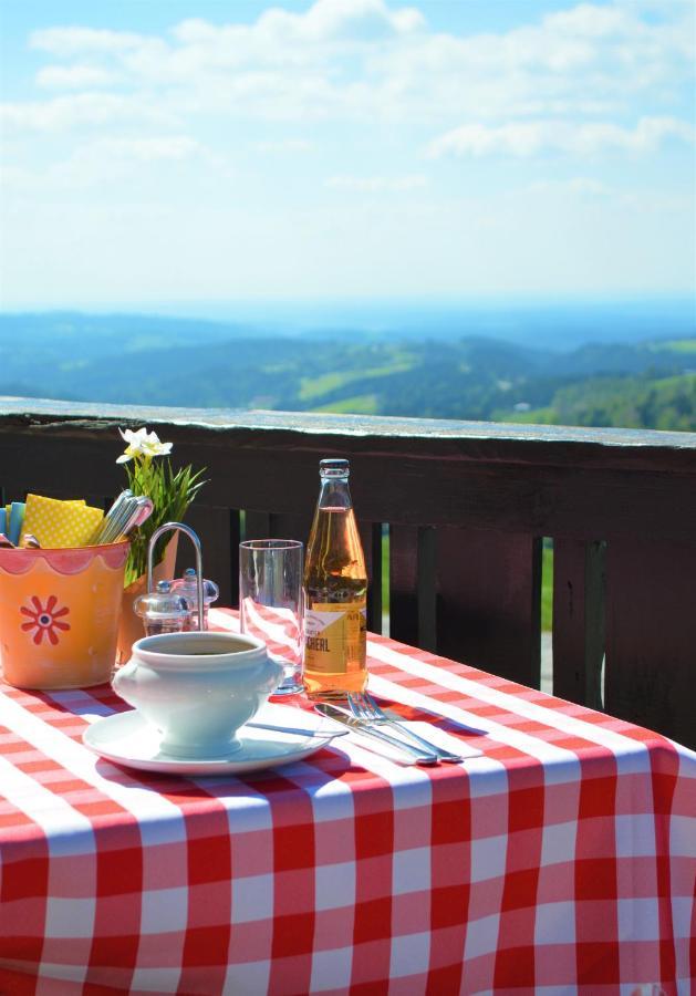 Gasthaus 3-Laenderblick Mönichkirchen Exterior foto
